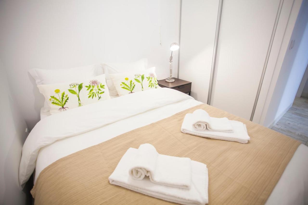 Cosy Tiles House Appartamento Lisbona
